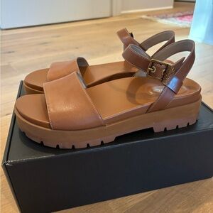 Vionic 9.5 M tan leather